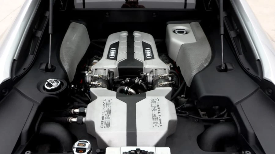 2008 Audi 42 R8 - Image 8 of 10