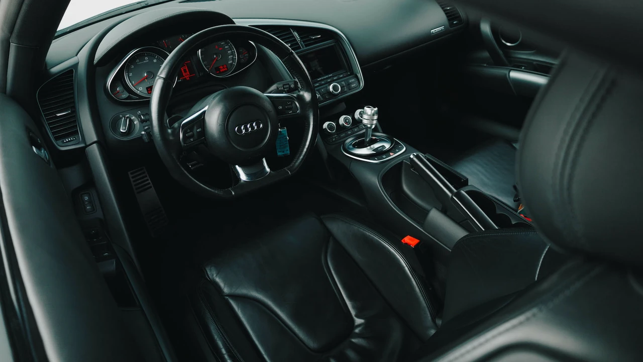 2008 Audi 42 R8 - Image 4 of 16