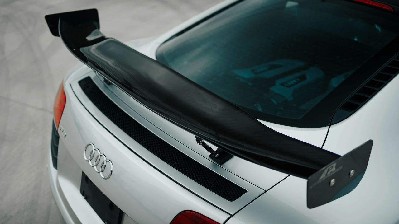 2008 Audi 42 R8 - Image 12 of 16