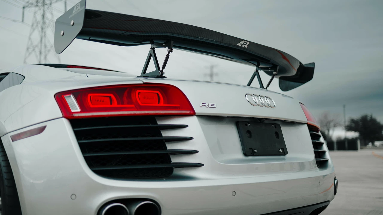 2008 Audi 42 R8 - Image 14 of 16