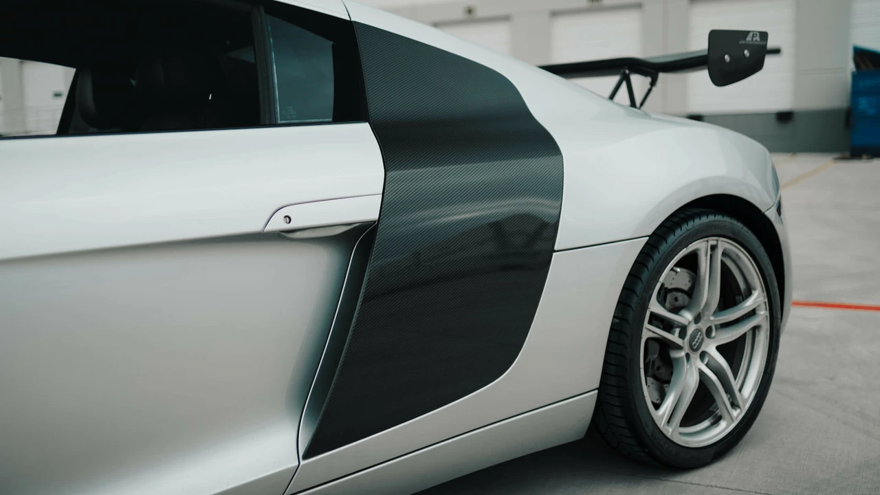2008 Audi 42 R8 - Image 15 of 16