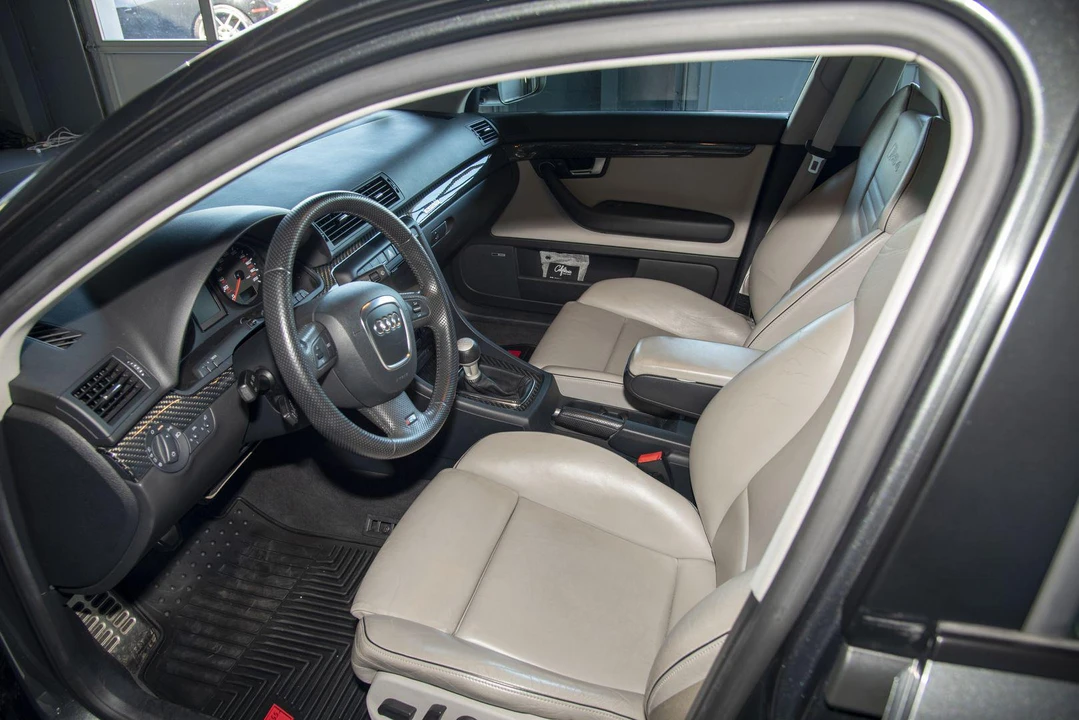 2008 Audi B7 RS4 - Image 28 of 31