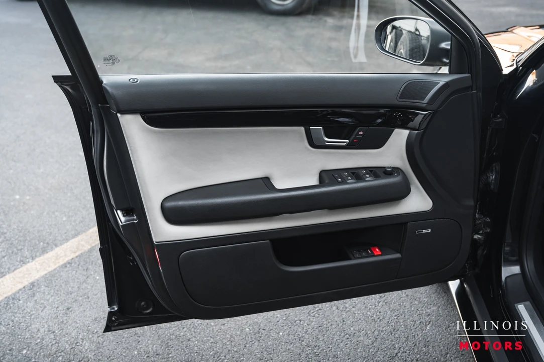 2008 Audi B7 RS4 - Image 16 of 31