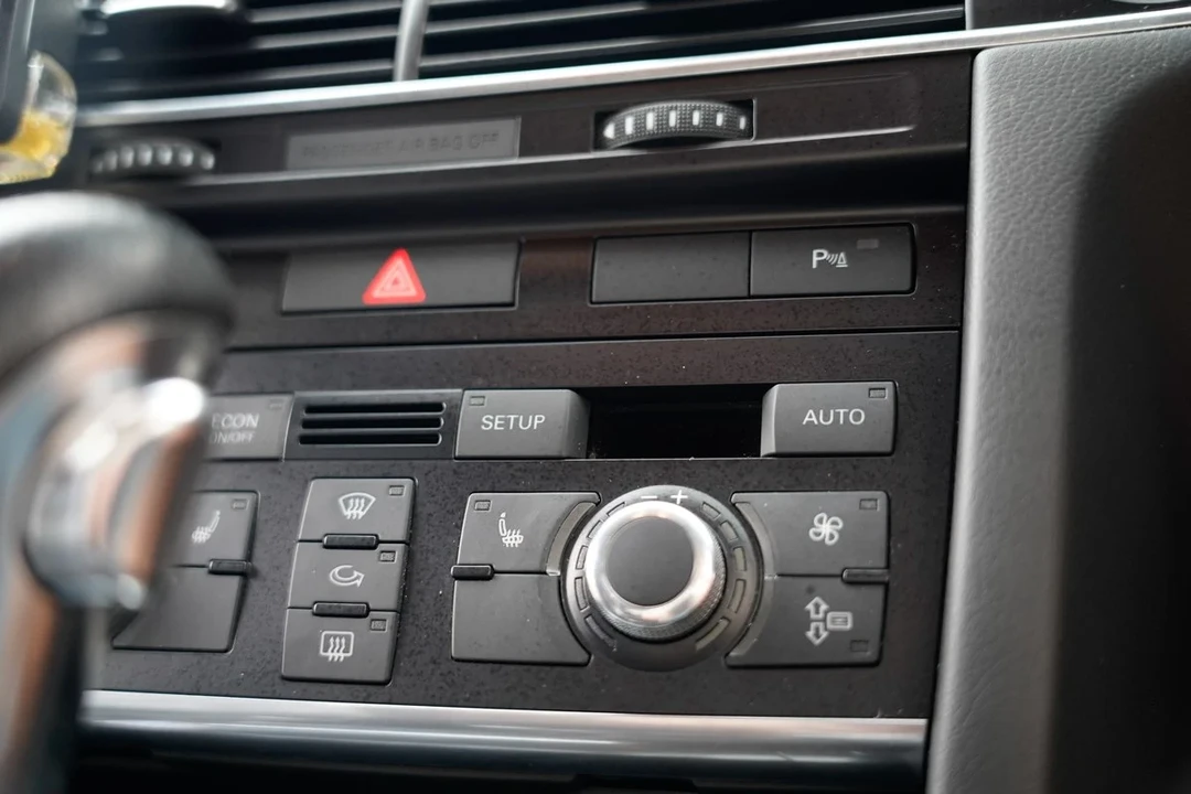 2008 Audi C6 RS6 - Image 29 of 30