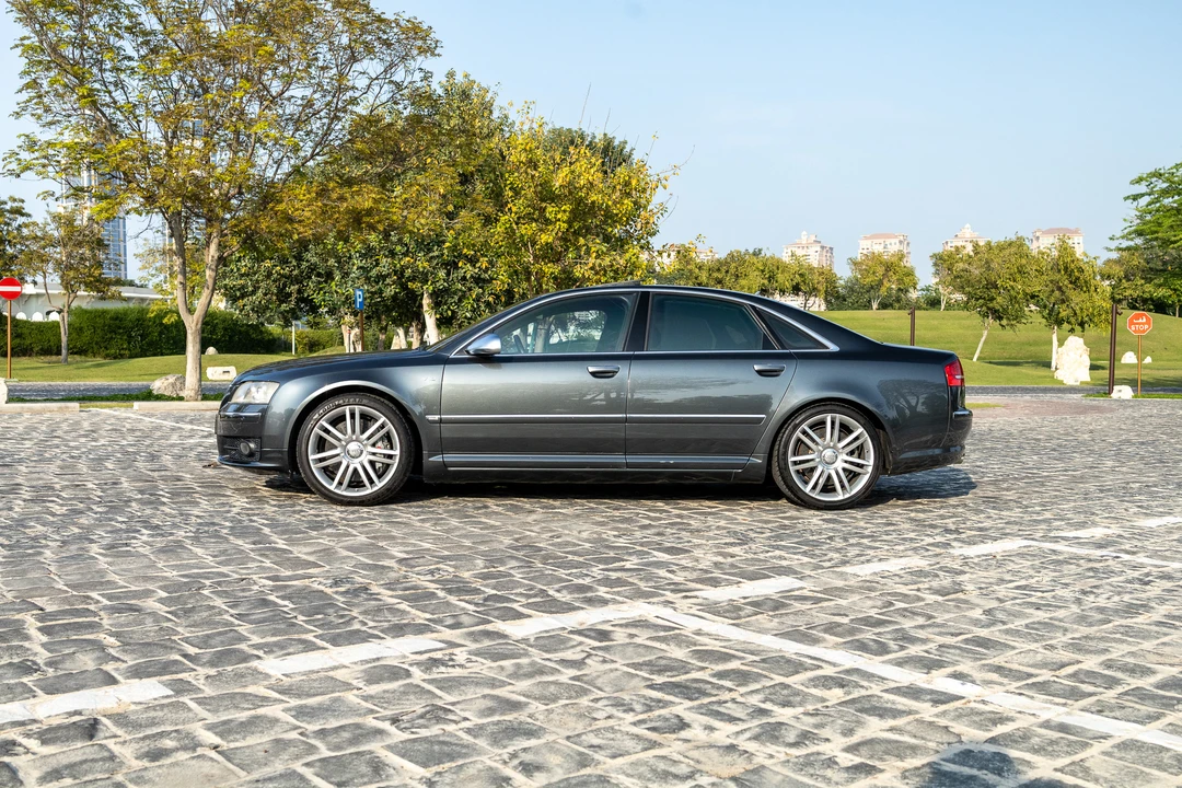 2008 Audi D3 S8 - Image 9 of 31