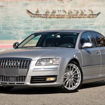 2008 Audi S8