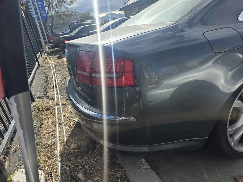 2008 Audi D3 S8 - Image 3 of 4