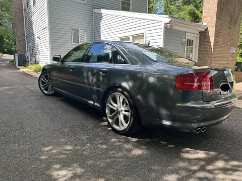 2008 Audi S8 Quattro