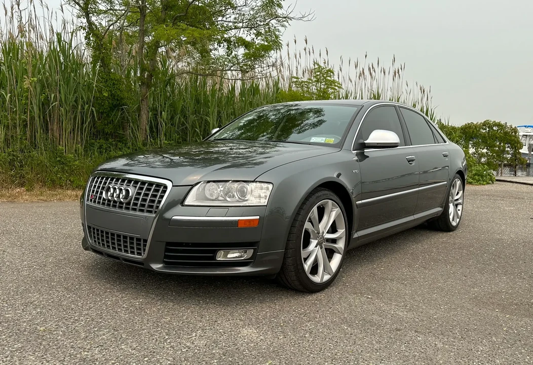 2008 Audi D3 S8 - Image 2 of 6