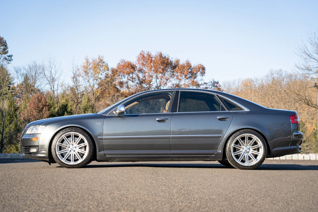 2008 Audi D3 S8 - Image 7 of 31