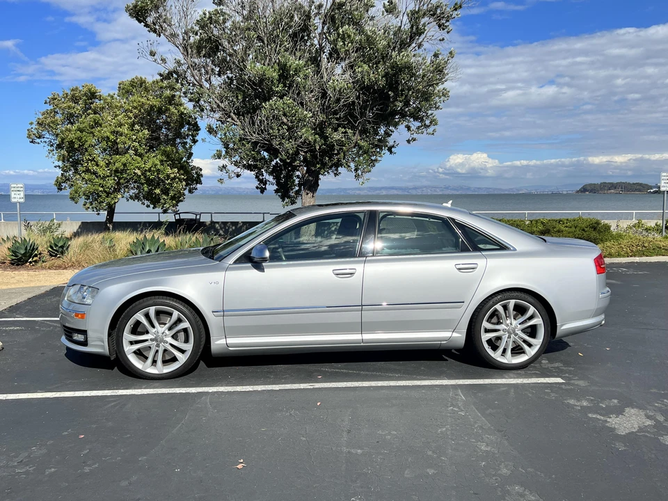 2008 Audi D3 S8 - Image 12 of 31
