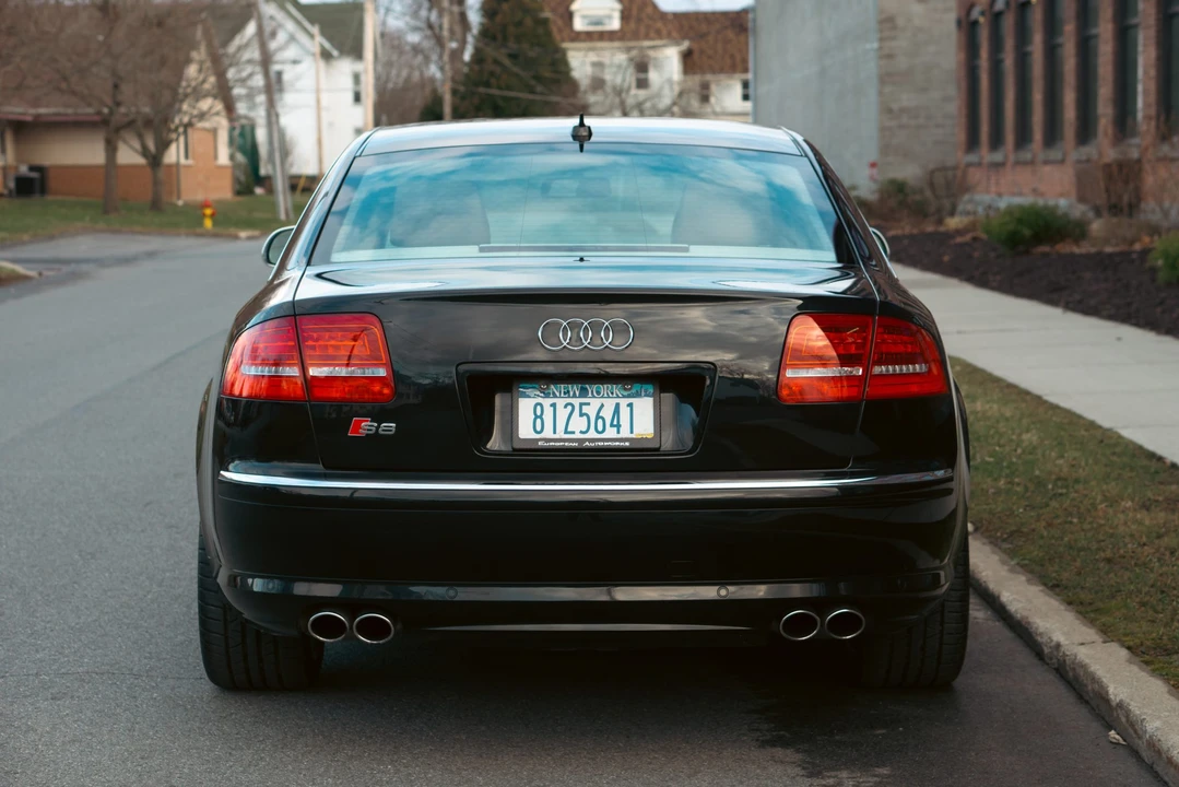 2008 Audi D3 S8 - Image 8 of 31