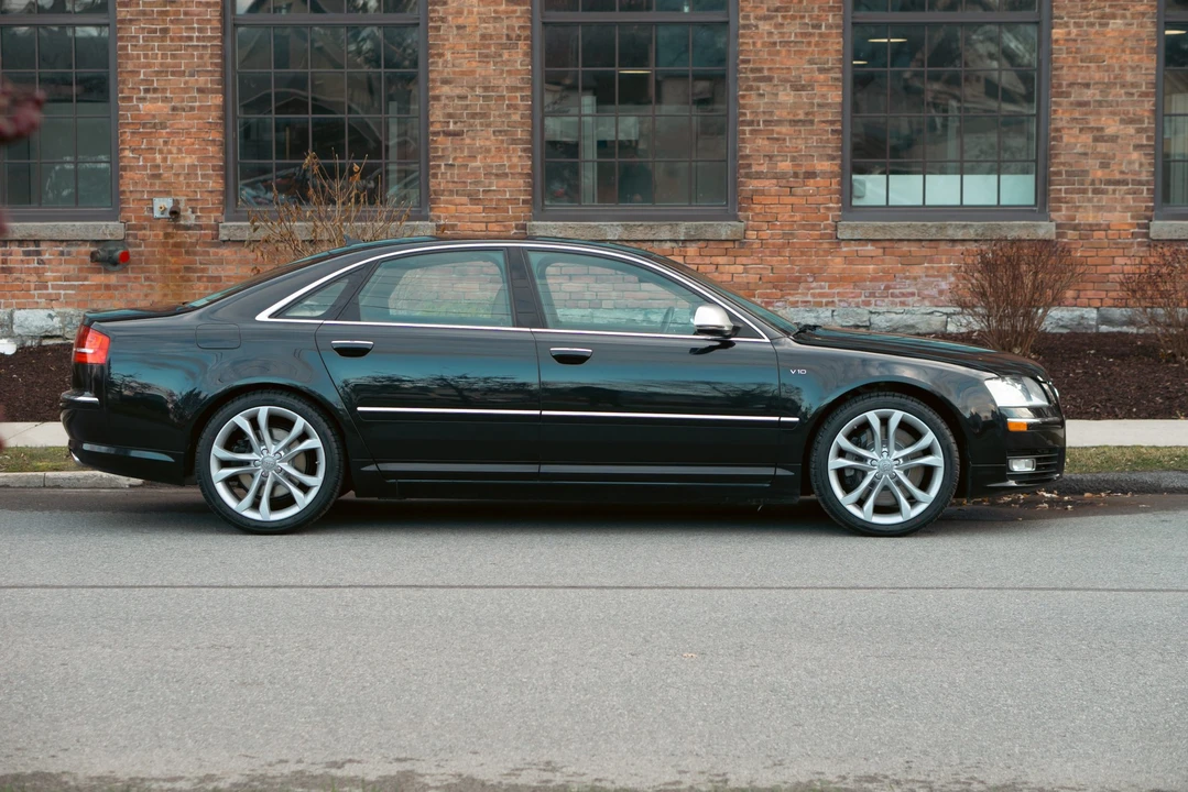 2008 Audi D3 S8 - Image 7 of 31