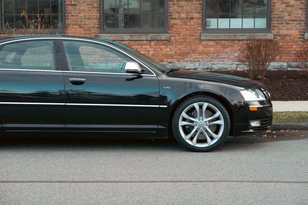 2008 Audi D3 S8 - Image 16 of 31