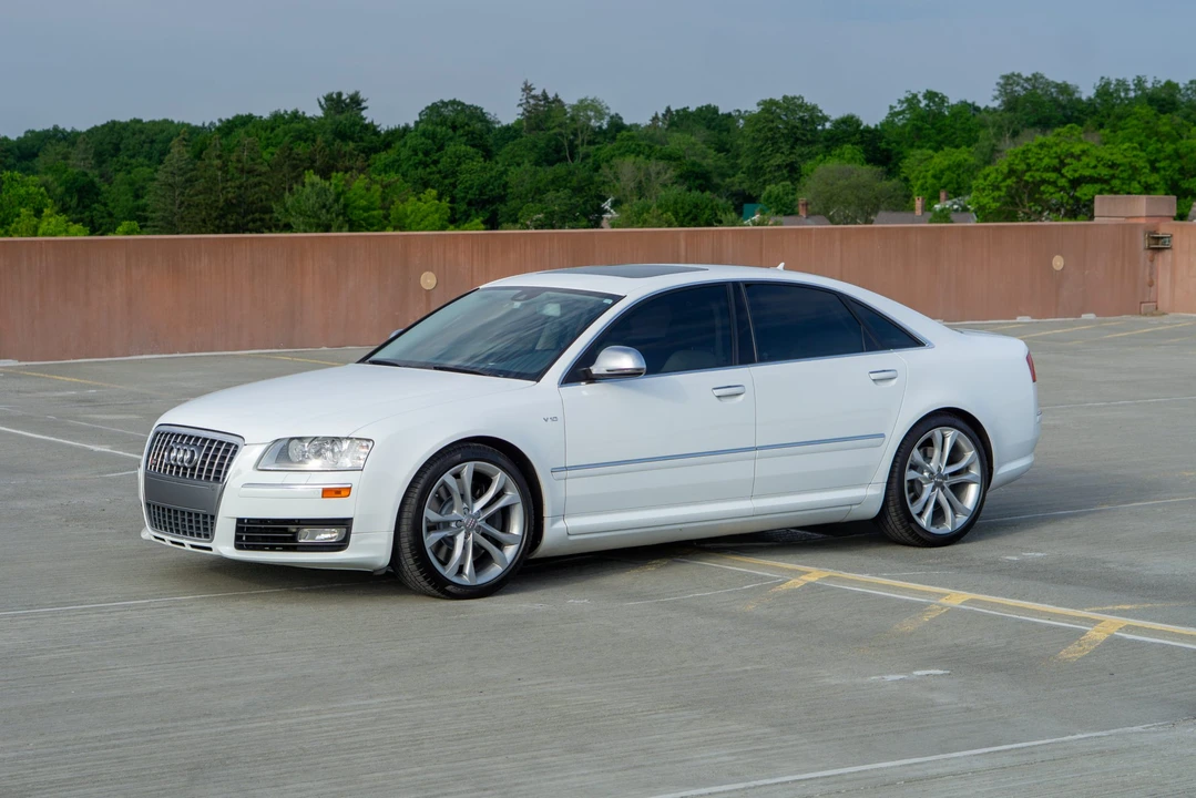 2008 Audi D3 S8 - Image 3 of 31