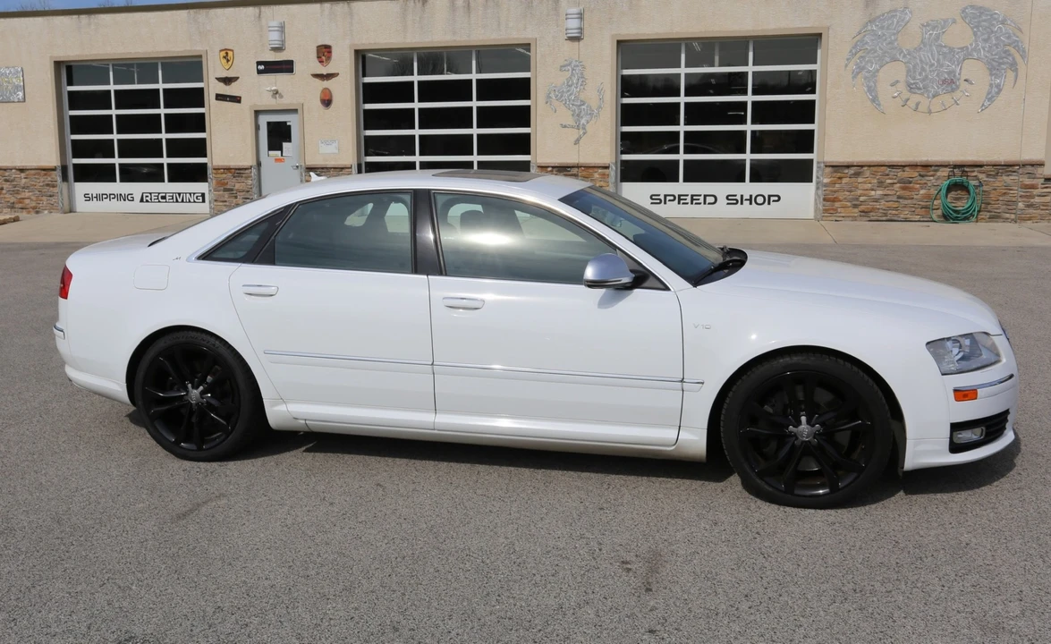 2008 Audi D3 S8 - Image 12 of 31