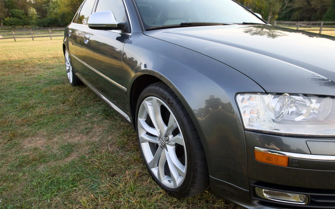 2008 Audi D3 S8 - Image 28 of 31