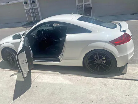 2008 Audi TT Premium Convertible 2D