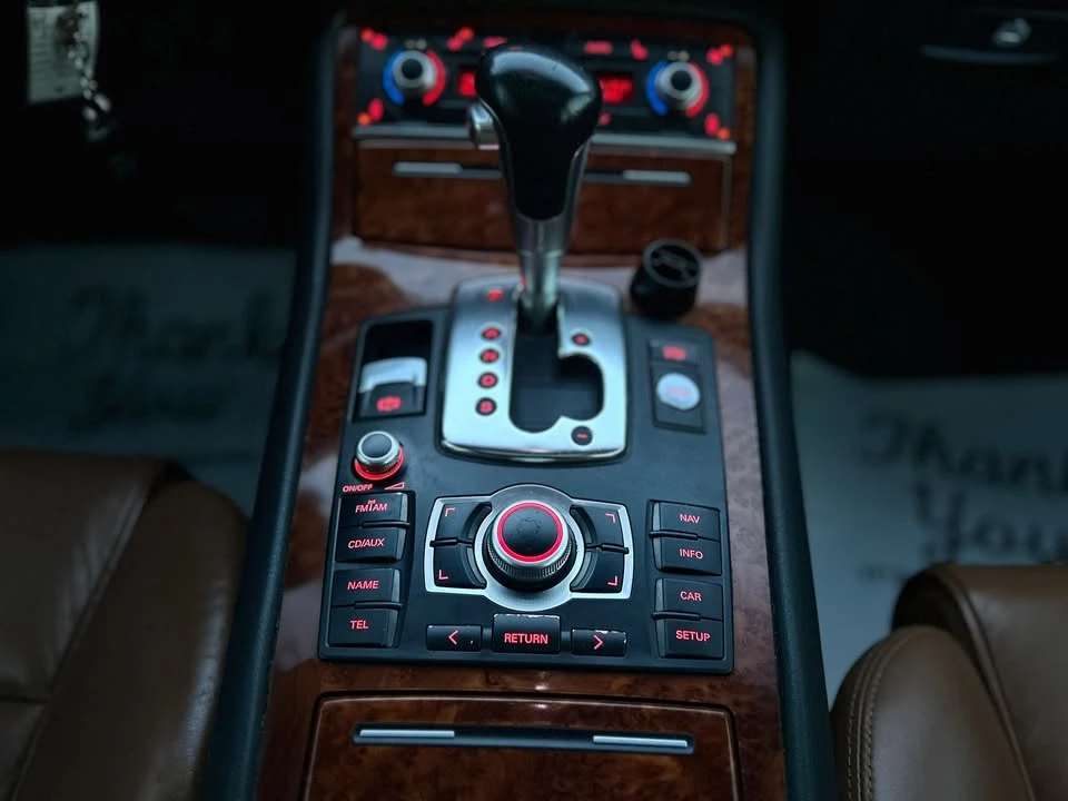 2008 Audi D3 A8 - Image 15 of 15