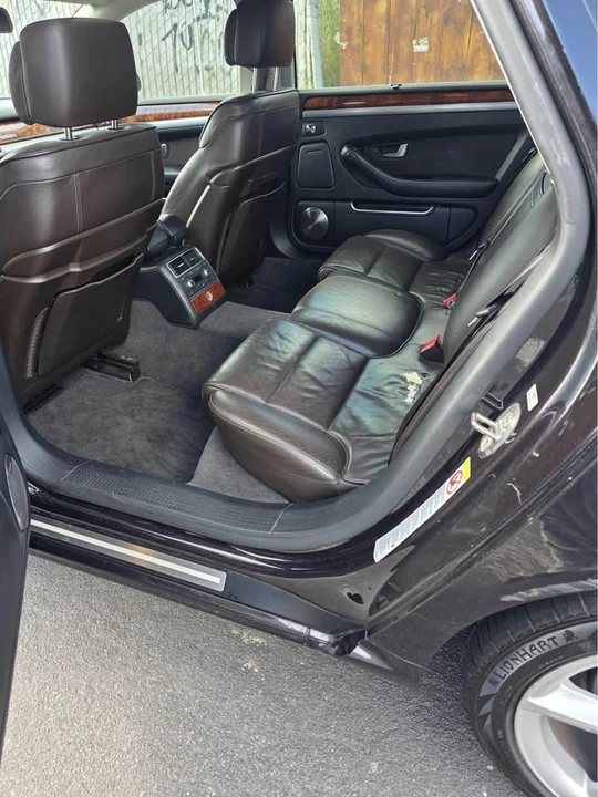 2008 Audi D3 A8 - Image 4 of 6