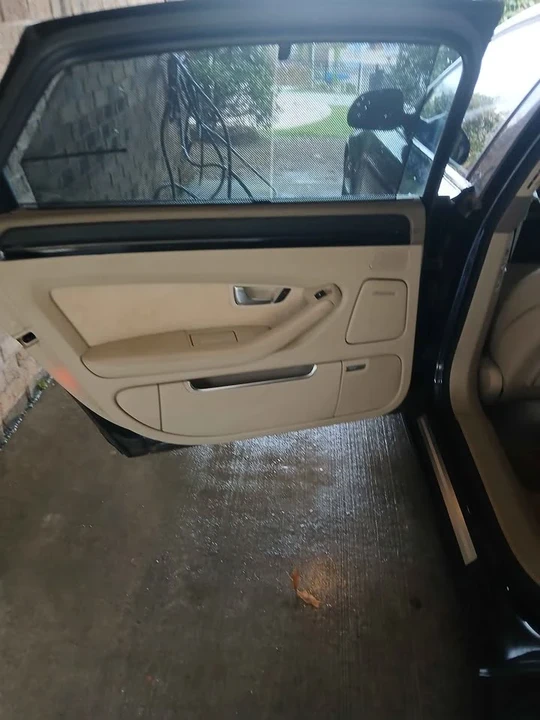 2008 Audi D3 A8 - Image 7 of 18