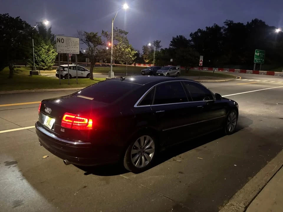 2008 Audi D3 A8 - Image 2 of 8