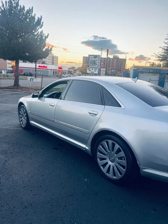 2008 Audi D3 A8 - Image 4 of 17