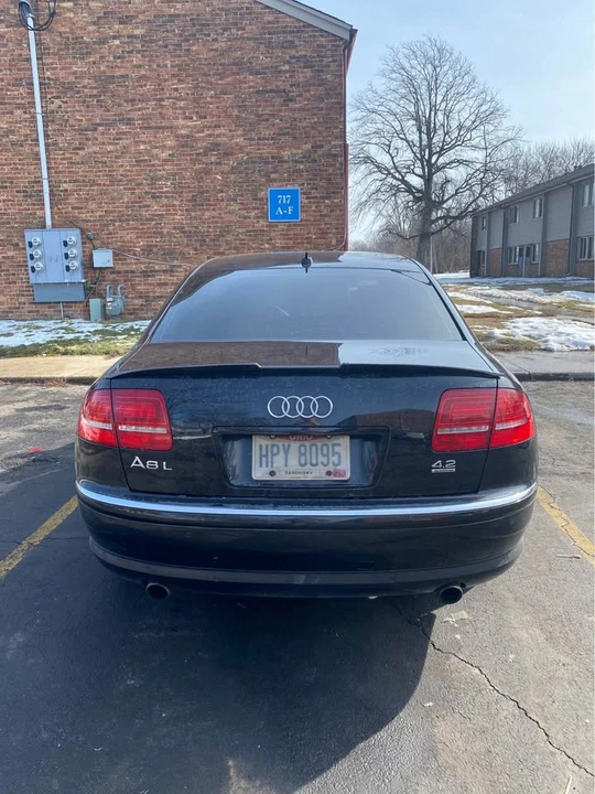 2008 Audi D3 A8 - Image 2 of 12