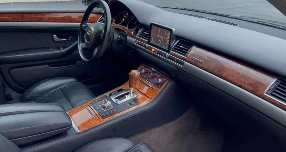 2008 Audi D3 A8 - Image 4 of 6