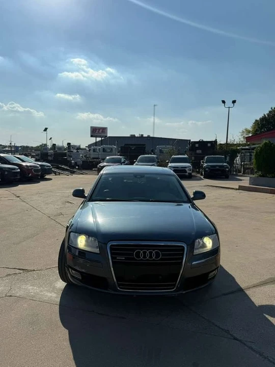2008 Audi D3 A8 - Image 2 of 10