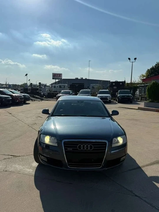 2008 Audi D3 A8 - Image 2 of 10