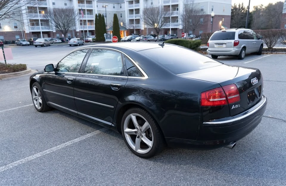 2008 Audi D3 A8 - Image 2 of 6