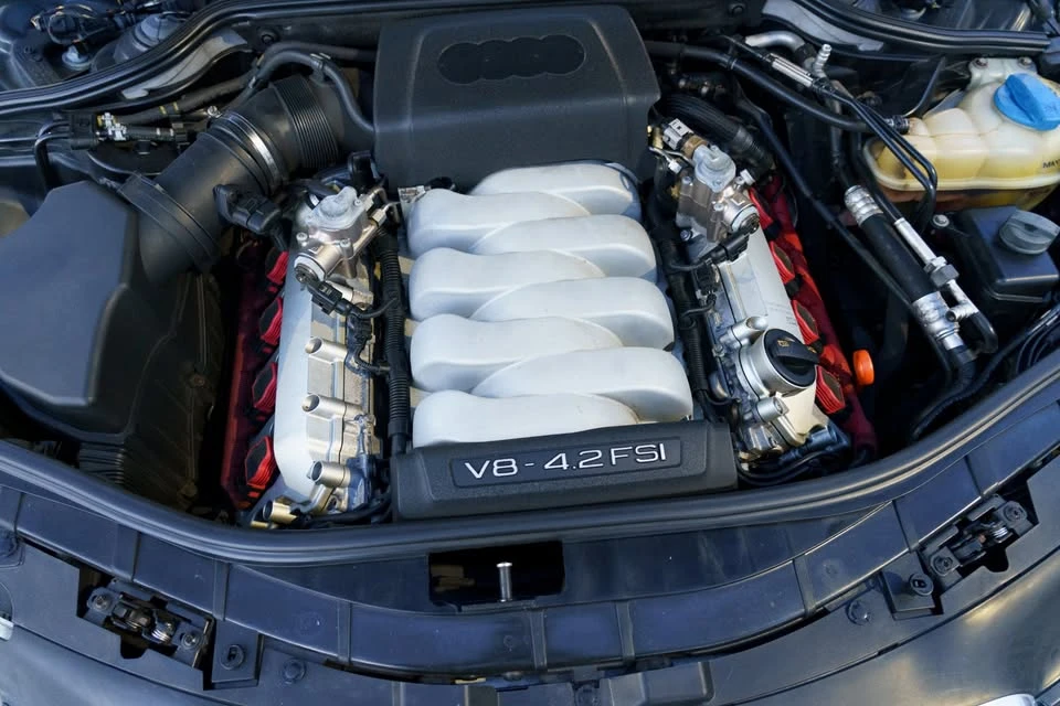 2008 Audi D3 A8 - Image 4 of 6