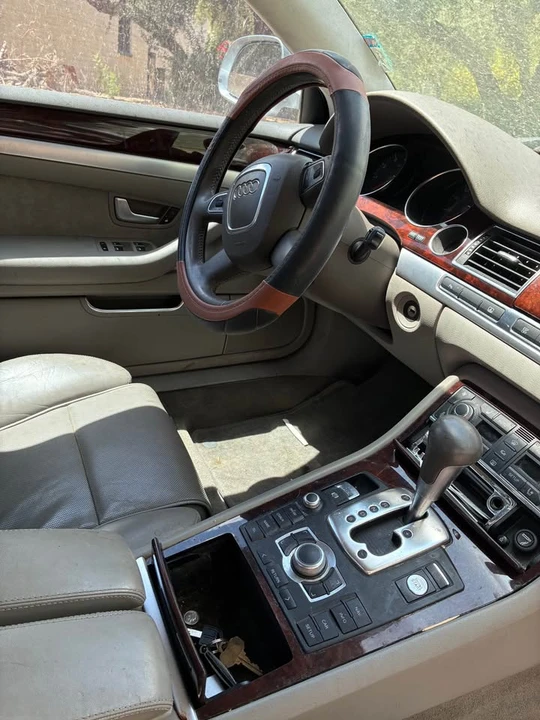 2008 Audi D3 A8 - Image 11 of 12