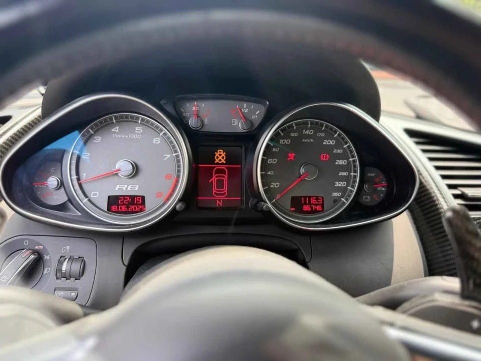 2008 Audi 42 R8 - Image 10 of 10