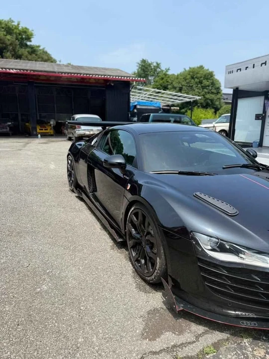 2008 Audi 42 R8 - Image 9 of 10
