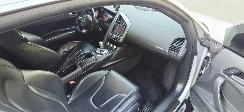 2008 Audi 42 R8 - Image 8 of 15
