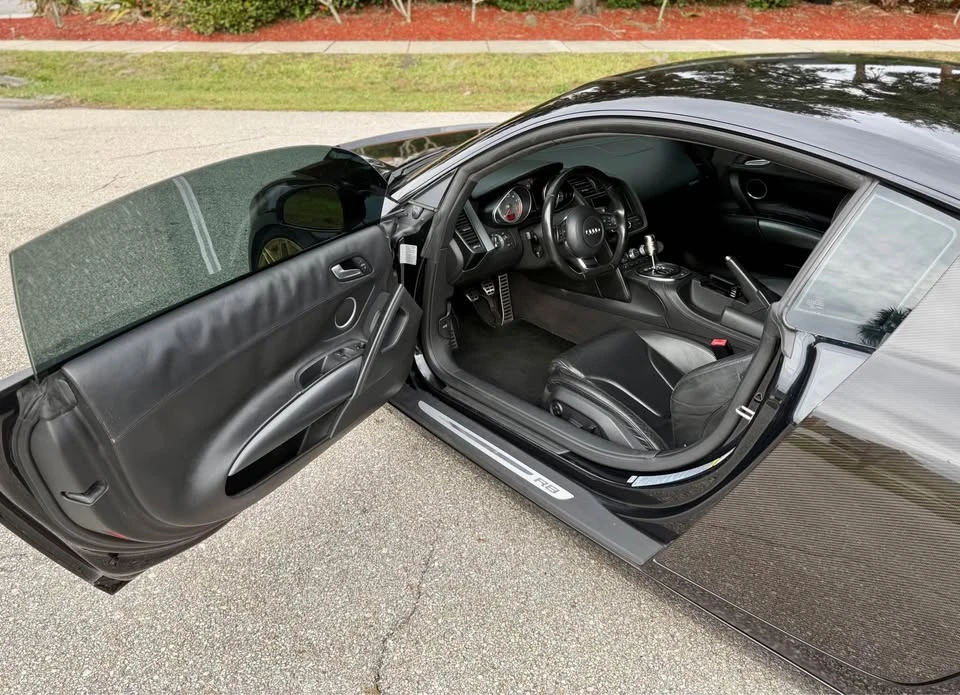2008 Audi 42 R8 - Image 9 of 13