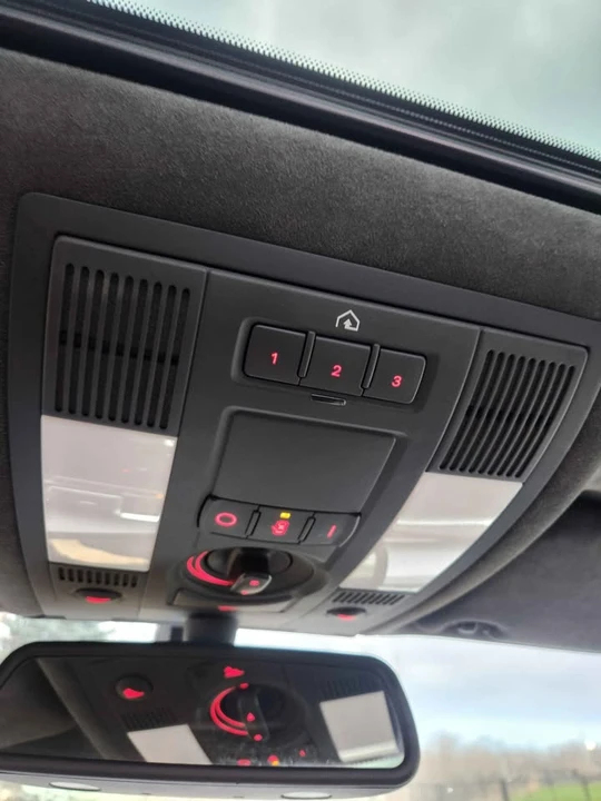 2008 Audi D3 S8 - Image 12 of 20