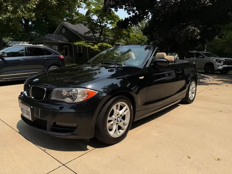 2008 BMW 128i Convertible 2D