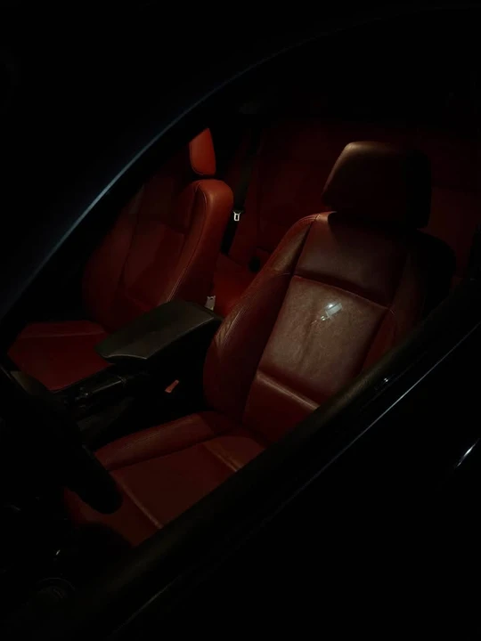 2008 BMW E81/E82/E88 1 Series - Image 8 of 10
