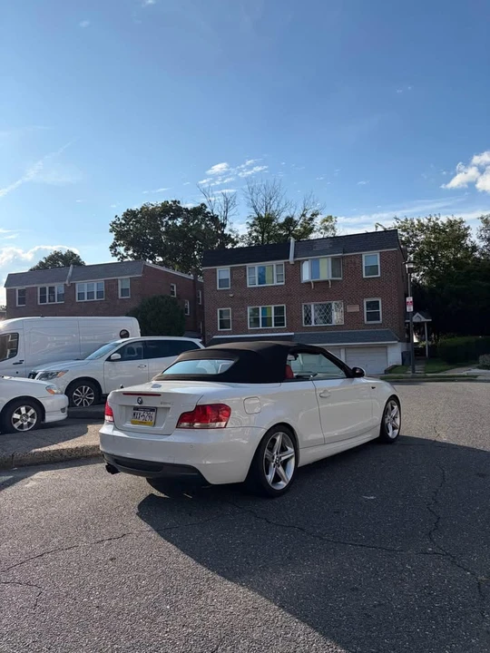 2008 BMW E82 135i & 135is - Image 4 of 10