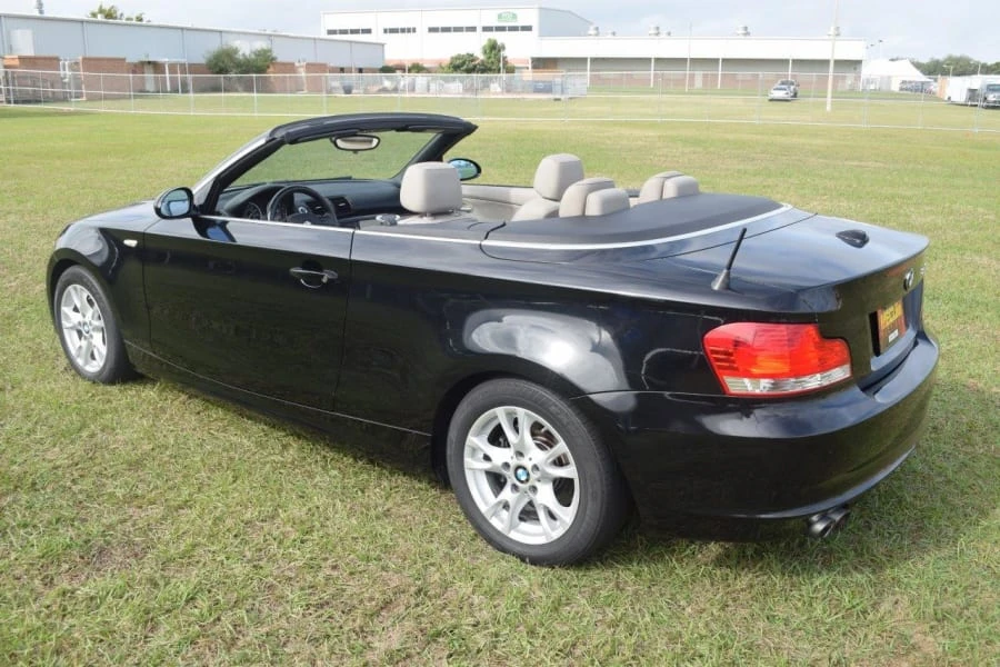2008 BMW E81/E82/E88 1 Series - Image 2 of 5