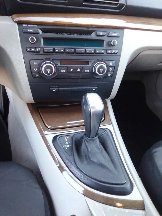 2008 BMW E81/E82/E88 1 Series - Image 3 of 4