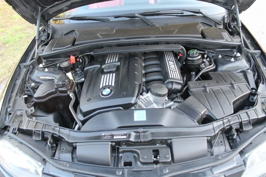 2008 BMW E81/E82/E88 1 Series - Image 7 of 12