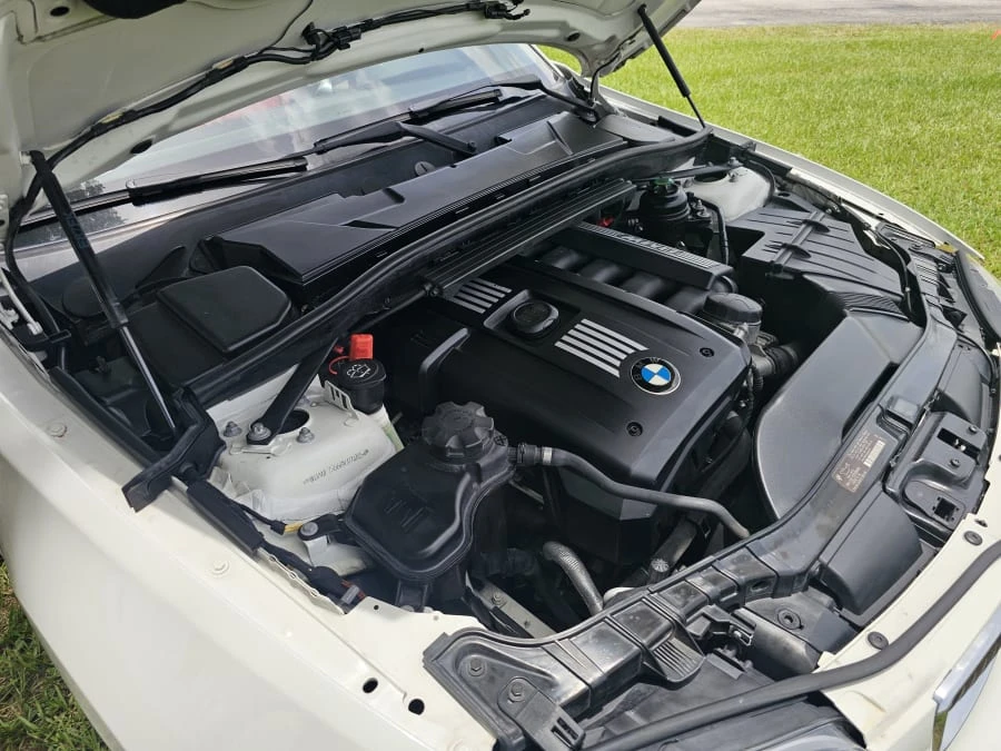 2008 BMW E81/E82/E88 1 Series - Image 16 of 16