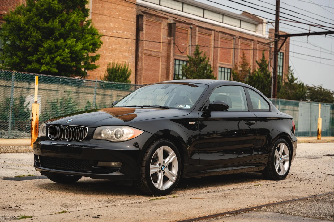 2008 BMW E82 135i & 135is - Image 9 of 31