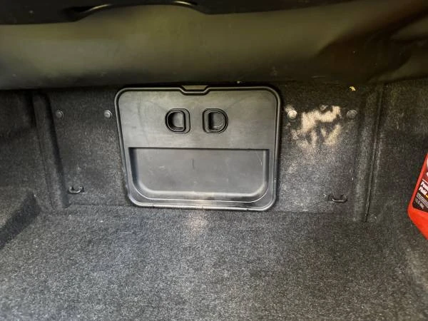 2008 BMW E82 135i & 135is - Image 16 of 21