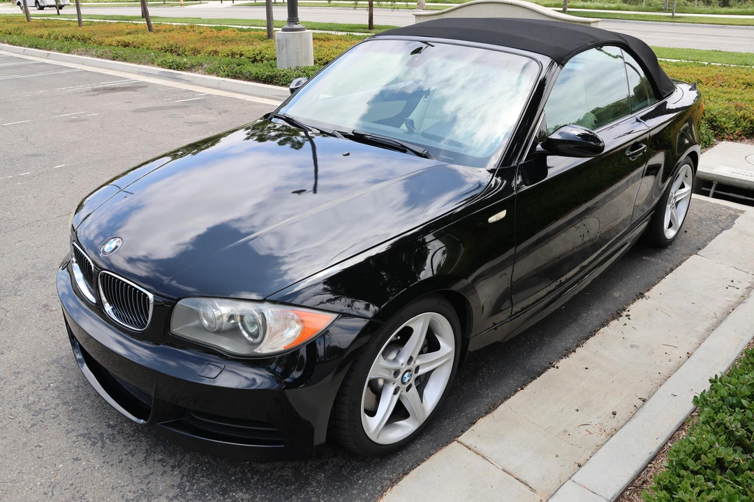 2008 BMW E82 135i & 135is - Image 14 of 31