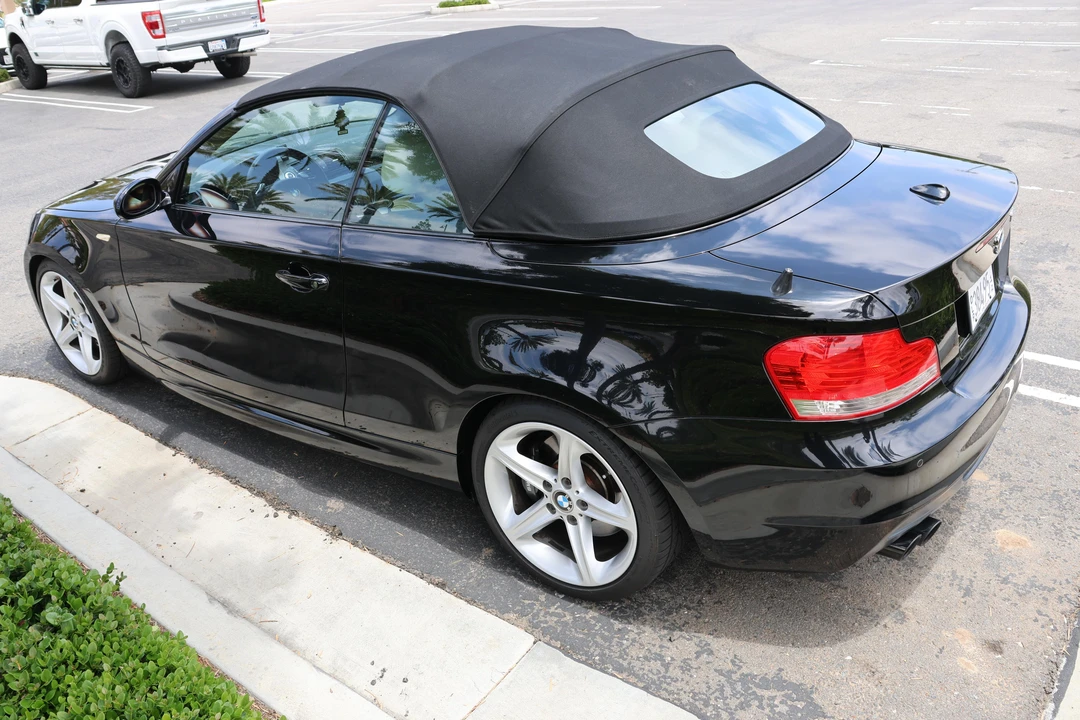 2008 BMW E82 135i & 135is - Image 16 of 31